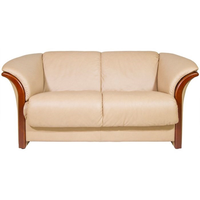 Ekornes manhattan loveseat deals